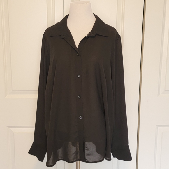 Eloquii Women's Plus Size Black Chiffon Collared Blouse with Flutter Trim - 18 - Picture 12 of 13